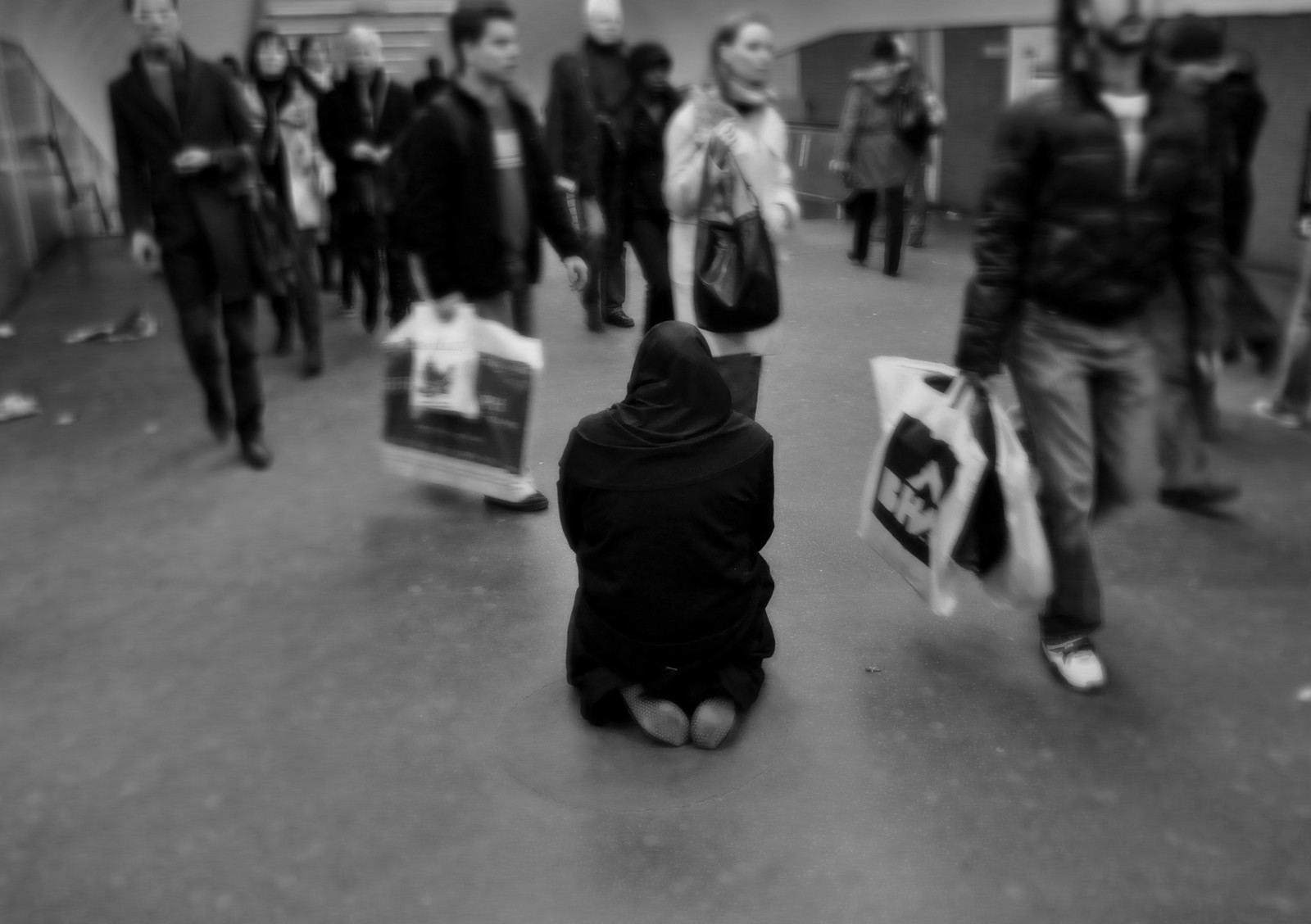 23-Dec-2009-Les-Halles-1